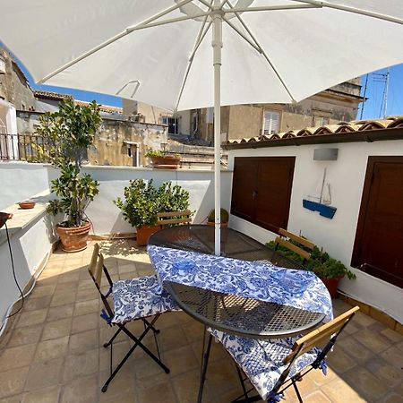 Residenza Eos Villa Syracuse Bagian luar foto